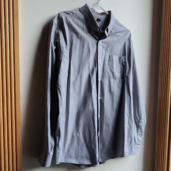 Eddie Bauer Gray Pin Striped Button Down Shirt Size Large - Picture 5 of 14